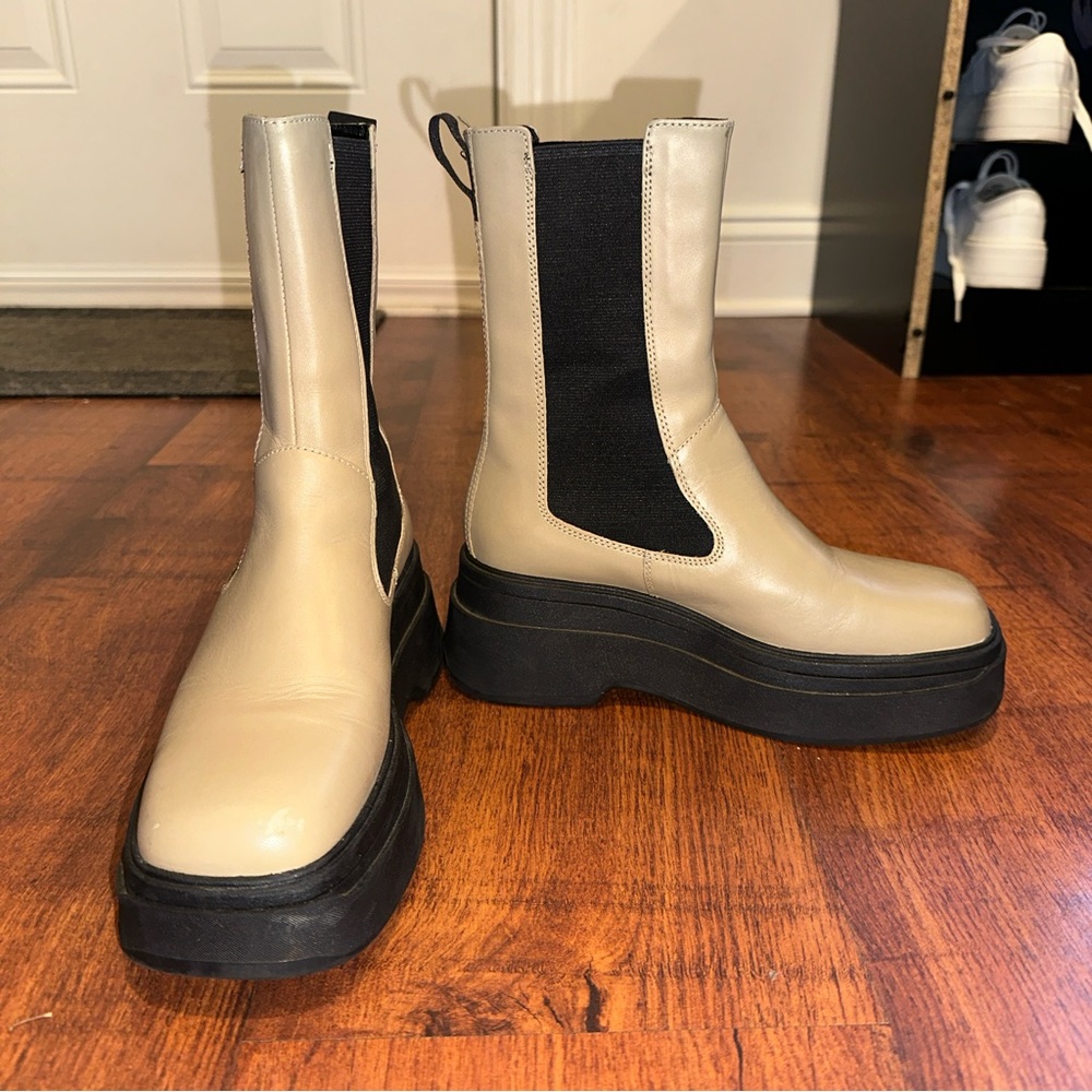 Vagabond 2 inches platform ankle boots